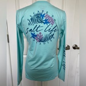 Size Medium Sun Shirt Salt Life